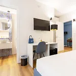 Kucuncy Luxury - Centro Storico Di - 2 Camere, 2 Bagni Casa vacanze Città di Lipari
