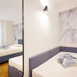 Kucuncy Luxury - Centro Storico Di - 2 Camere, 2 Bagni Città di Lipari