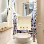 Kucuncy Luxury - Centro Storico Di - 2 Camere, 2 Bagni * Lipari (Isola Lipari)