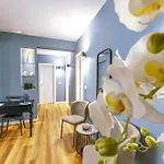 Kucuncy Luxury - Centro Storico Di - 2 Camere, 2 Bagni