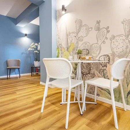 Kucuncy Luxury - Centro Storico Di - 2 Camere, 2 Bagni * Lipari (Isola Lipari)