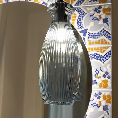 Luxury And Kucuncy *