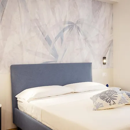 Kucuncy Luxury - Centro Storico Di - 2 Camere, 2 Bagni