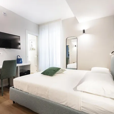 Kucuncy Luxury - Centro Storico Di - 2 Camere, 2 Bagni