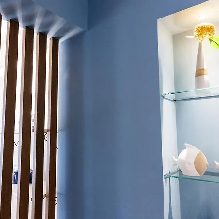 Kucuncy Luxury - Centro Storico Di - 2 Camere, 2 Bagni * ليباري