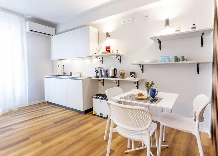 Casa vacanze Kucuncy Luxury - Centro Storico Di - 2 Camere, 2 Bagni Città di Lipari