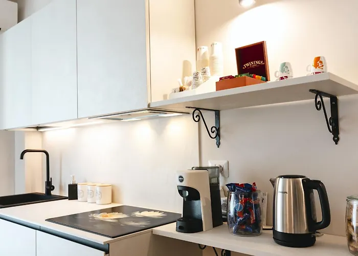 Kucuncy Luxury - Centro Storico Di - 2 Camere, 2 Bagni Città di Lipari