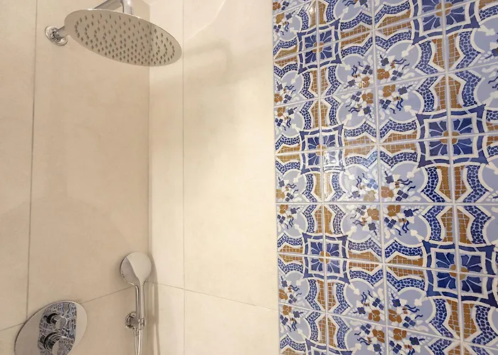 Kucuncy Luxury - Centro Storico Di - 2 Camere, 2 Bagni Hébergement de vacances