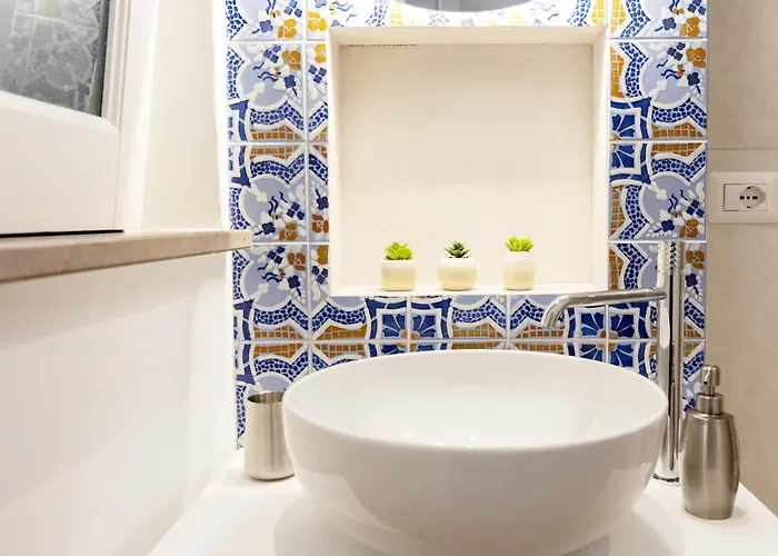 Kucuncy Luxury - Centro Storico Di - 2 Camere, 2 Bagni Lipari (Isola Lipari)