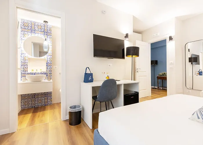 Kucuncy Luxury - Centro Storico Di - 2 Camere, 2 Bagni Casa vacanze Città di Lipari