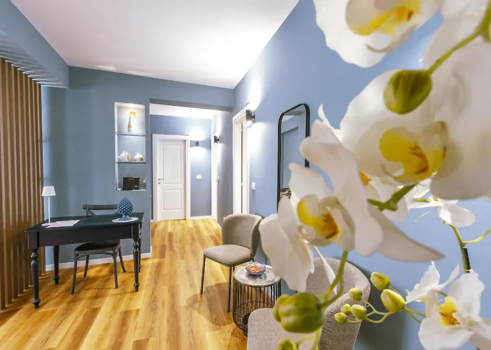 Kucuncy Luxury - Centro Storico Di - 2 Camere, 2 Bagni