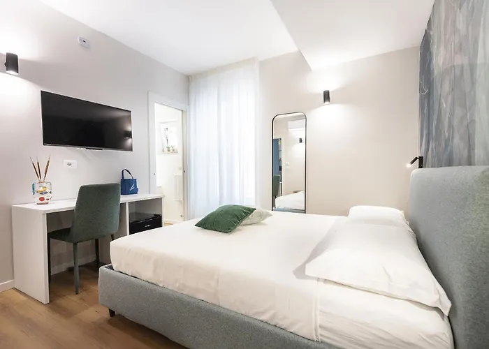 Kucuncy Luxury - Centro Storico Di - 2 Camere, 2 Bagni